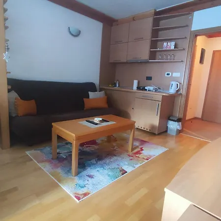 218 - Vucko Privatni * 亚霍里纳