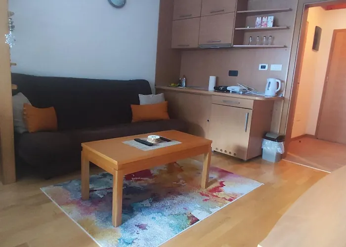 218 - Vucko Privatni * 亚霍里纳